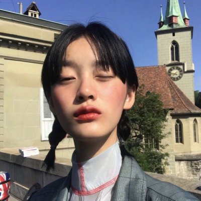 最新版绿色清新高冷耐看的女头合集(优选18张)