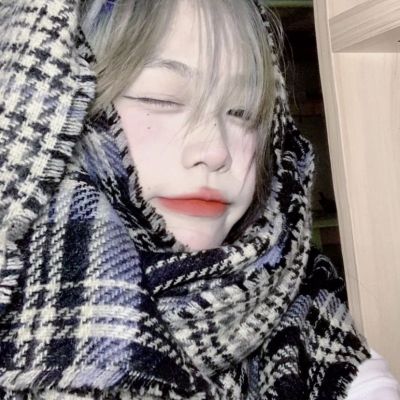 2023最红美女头像(22张)