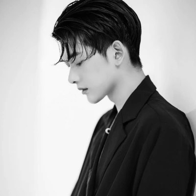 2023头像男最新版的(共22张)