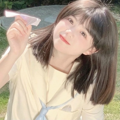 可甜可盐的欧美小姐姐头像真人(优选28张)