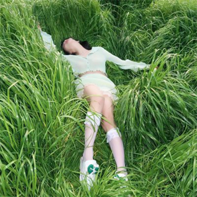 绿色系小清新女生头像(共20张)