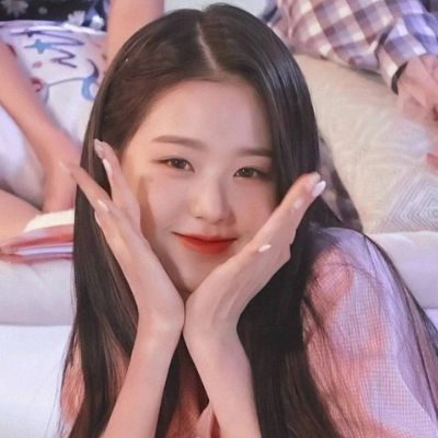 微信头像女生简单大方(精选18张)