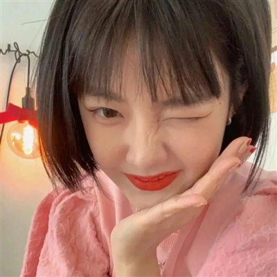 安静又温柔又沉稳的女生头像(20张)