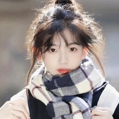 安静又温柔又沉稳的女生头像(20张)