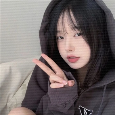 干净温柔大方的女生头像(18张)