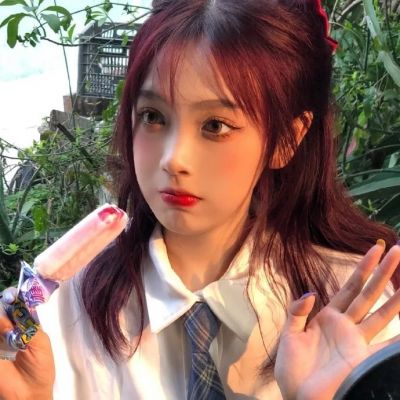 干净温柔大方的女生头像(18张)