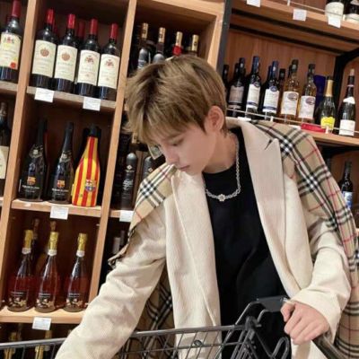 颜值最高的男生头像(34张)