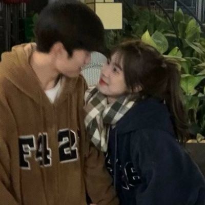 高级感不俗气的情侣头像(共32张)