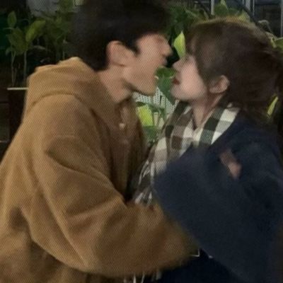 高级感不俗气的情侣头像(共32张)