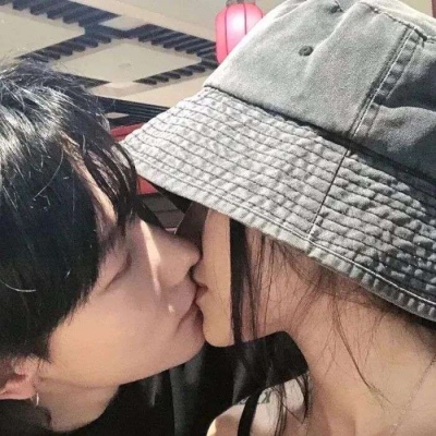 温柔到爆的神仙情侣头像(共18张)