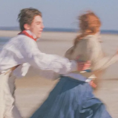 氛围感拉满的情侣头像(18张)