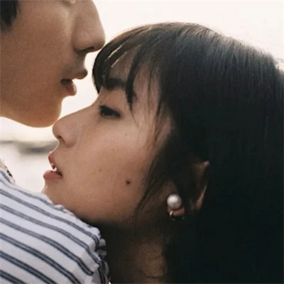 氛围感拉满的情侣头像(18张)