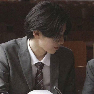 高冷情侣头像一男一女真人(精选16张)