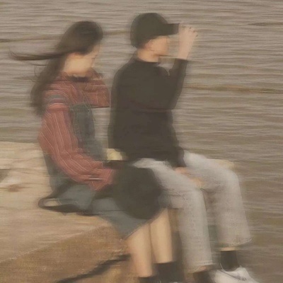 高级感十足的情侣头像唯美(精选18张)