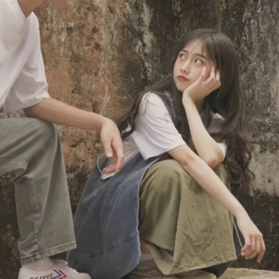 高级感十足的情侣头像唯美(精选18张)