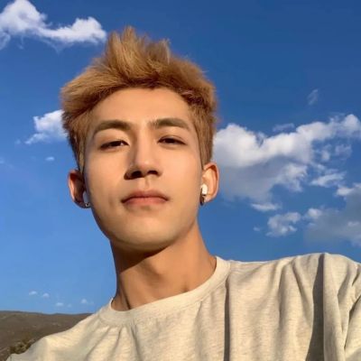 又简单又好看的头像男(共18张)