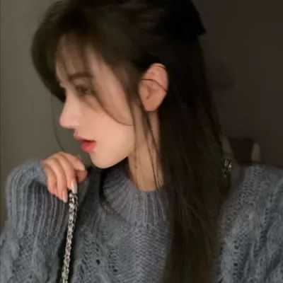 干净又好看的气质头像(共18张)