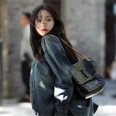 头像女最新2023高级真人图片(精选22张)