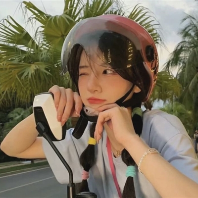 高清好看的高级氛围感女生头像图片(优选22张)