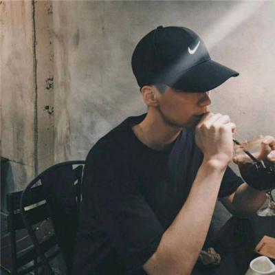 随意洒脱的qq侧面头像(精选18张)