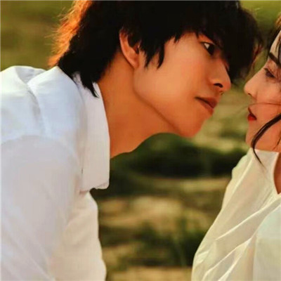 2023最火的情侣头像合集(20张)