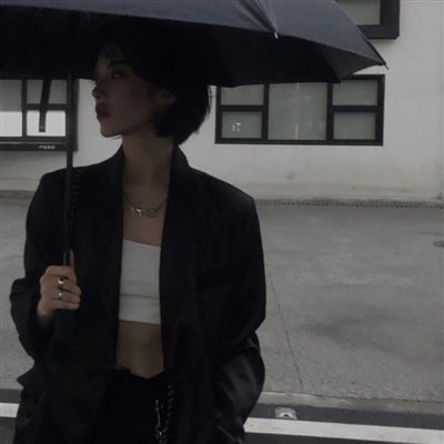 高清游戏美女头像(精选18张)