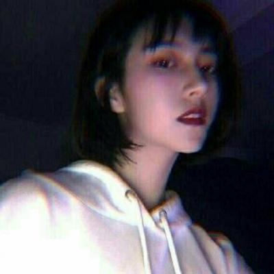 稀有真人女生头像(优选28张)