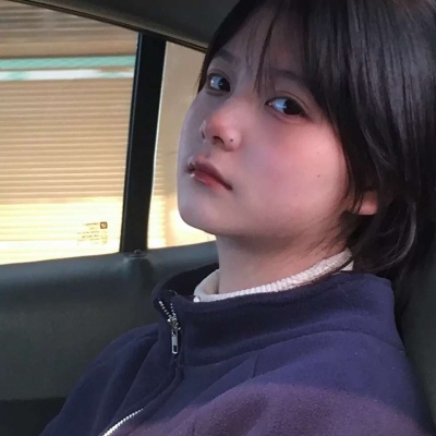 稀有真人女生头像(优选28张)