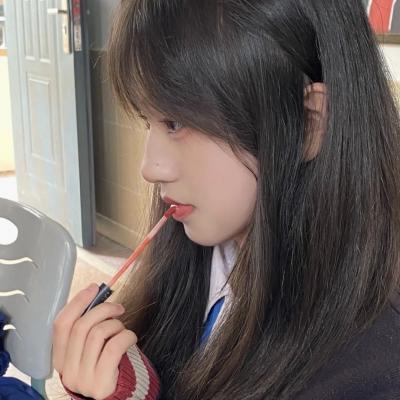 稀有真人女生头像(优选28张)