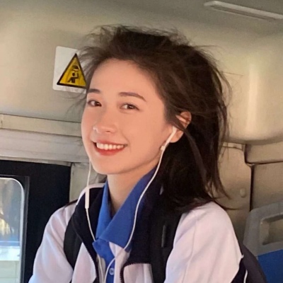 稀有真人女生头像(优选28张)