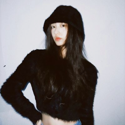 稀有真人女生头像(优选28张)