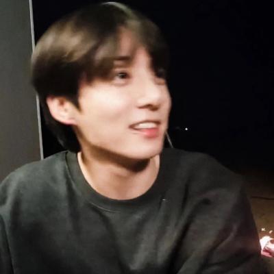 2023最新qq头像男生帅气图片(精选18张)