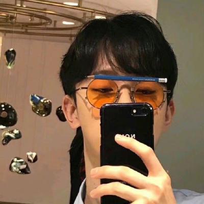 2023最新qq头像男生帅气图片(精选18张)