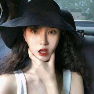 高清好看的高冷女生头像霸气黑色系图片(18张)