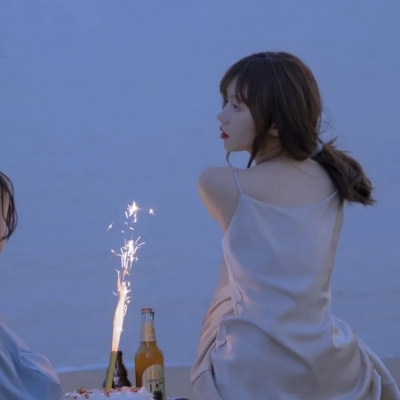 清新仙气闺蜜头像一对两张图片(精选18张)