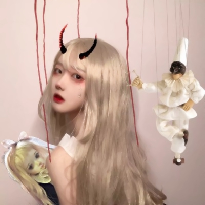 非主流QQ女生个性头像(优选18张)