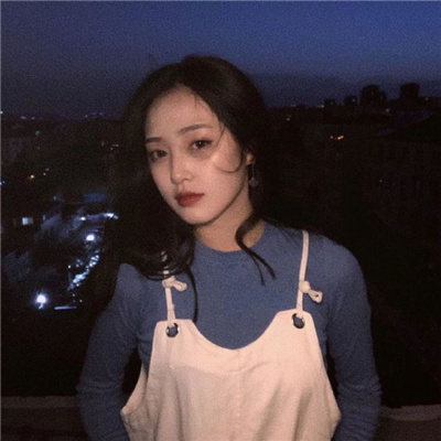 女生高质量精美惊艳头像(优选24张)