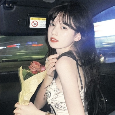 高级氛围感女生头像(20张)