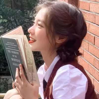 高级氛围感女生头像(20张)