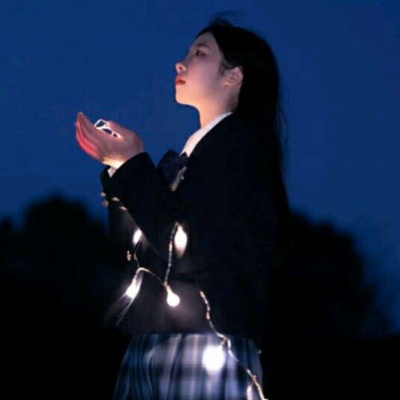 优质稀有ins风女头(精选30张)