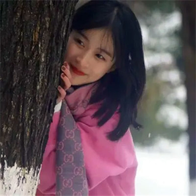 优质稀有ins风女头(精选30张)