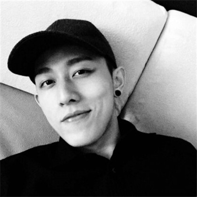 适合成熟稳重的大佬头像(优选18张)