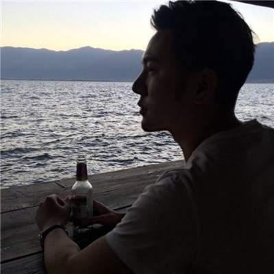 适合成熟稳重的大佬头像(优选18张)