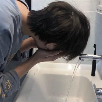 全网最帅的头像黑暗系男(精选28张)