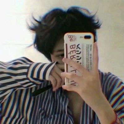 全网最火的头像男生版(精选18张)