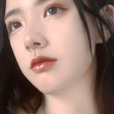 小姐姐微信头像霸气(精选18张)