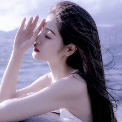 有品位的微信女人头像(共18张)