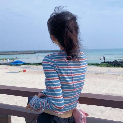 有品位的微信女人头像(共18张)