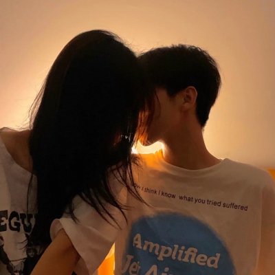 甜蜜情侣头像 一男一女情头(优选18张)