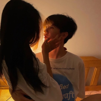 甜蜜情侣头像 一男一女情头(优选18张)